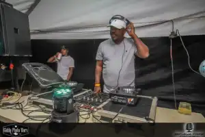 Dzo - Local Is Lekker#19 (Year End Mix)